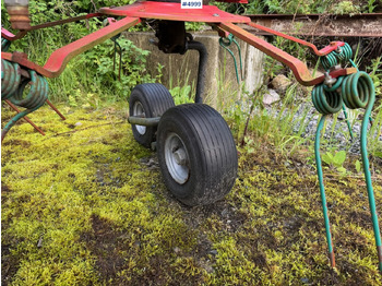 Hay and forage equipment 2012 Kverneland Taarup 8052 Spreader harrow: picture 4