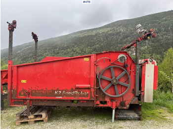 Hay and forage equipment