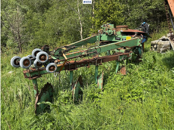 Livestock equipment