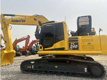 Crawler excavator KOMATSU PC240LC-8