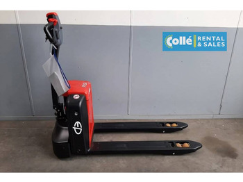 Pallet truck