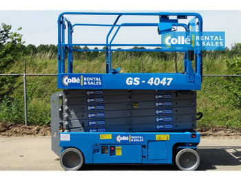 Scissor lift GENIE