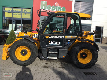 Telescopic handler JCB