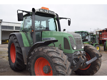 Farm tractor Fendt 716 Vario: picture 2