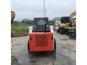 Skid steer loader Bobcat S300: picture 3