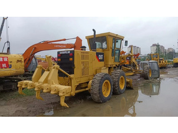 Grader CATERPILLAR 140H