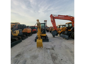 Mini excavator KOMATSU PC35MR: picture 3