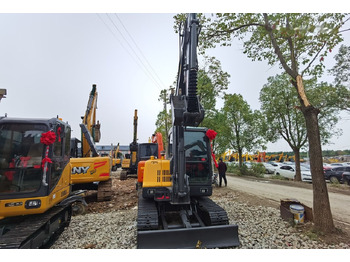 Mini excavator Volvo EC60D: picture 5