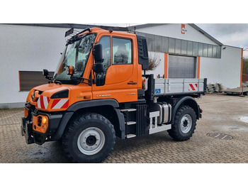 Snow removal vehicle Zu vermieten Unimog 405 U318 423 429 430 Mercedes Benz 318 527 Vermietung: picture 3