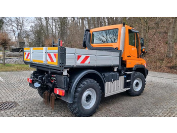 Snow removal vehicle Zu vermieten Unimog 405 U318 423 429 430 Mercedes Benz 318 527 Vermietung: picture 4