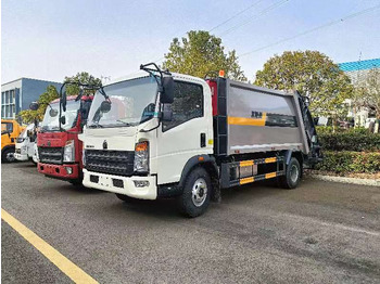 Garbage truck SINOTRUK