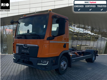 Cab chassis truck MAN TGL