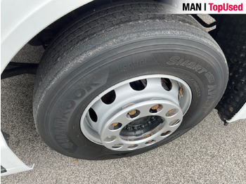 Container transporter/ Swap body truck MAN TGX 26.470 6x2-2 LL CH Retarder Klima AHK ZV: picture 3