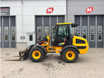 Wheel loader JCB 409