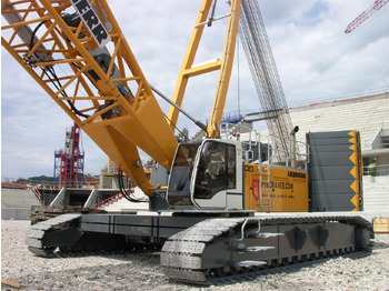 Crawler crane LIEBHERR
