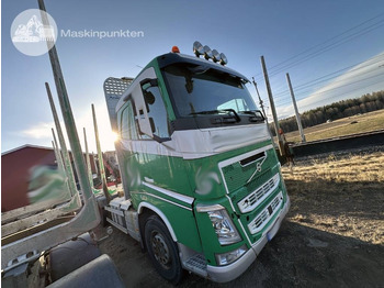 Timber truck VOLVO FH 540
