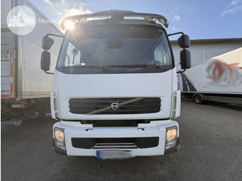 Box truck Volvo FL 240: picture 2