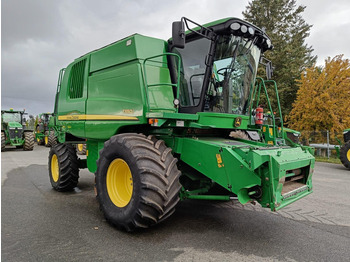 Combine harvester JOHN DEERE T550