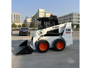 Skid steer loader BOBCAT S160