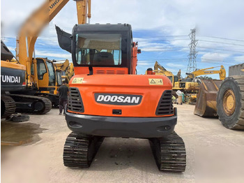 Crawler excavator DOOSAN DX60-9C: picture 4 Crawler excavator DOOSAN DX60-9C: picture 4