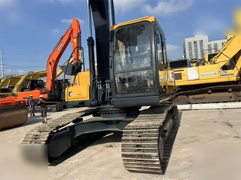 Crawler excavator HYUNDAI HX220HD: picture 5