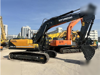 Crawler excavator HYUNDAI