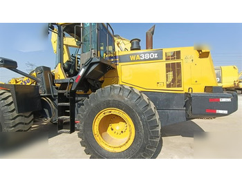 Wheel loader KOMATSU WA380Z-6: picture 2