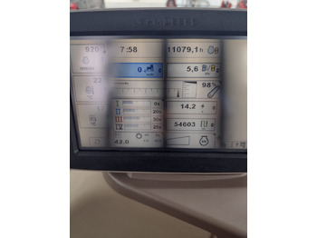 Leasing of JOHN DEERE 6210 R JOHN DEERE 6210 R: picture 5