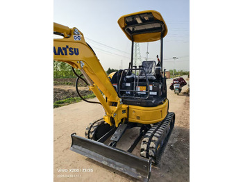 Mini excavator KOMATSU 20MR: picture 4