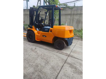Diesel forklift TOYATA 5-TON: picture 3