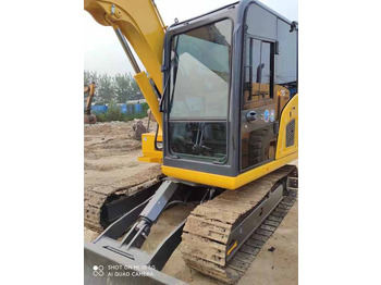 Crawler excavator Cheap Used Komatsu PC70 Crawler Excavator with High Efficiency Used Heavy Machinery Komatsu P70 Digger Cheap for Sale [ Copy ]: picture 2