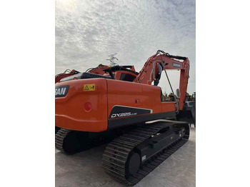 Excavator Used Doosan DX225LC-9C Hydraulic Excavator 25 Ton Doosan Dx225 Crawler Excavator with Excellent Performance Low Price for Sale: picture 3