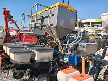 Precision sowing machine Kinze 3000: picture 5 Precision sowing machine Kinze 3000: picture 5