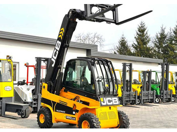 Telescopic handler JCB