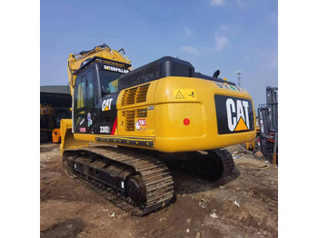 Crawler excavator CATERPILLAR 330D: picture 3