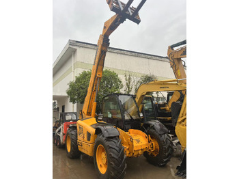 Telescopic handler JCB