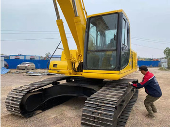 Crawler excavator KOMATSU PC220-6: picture 5