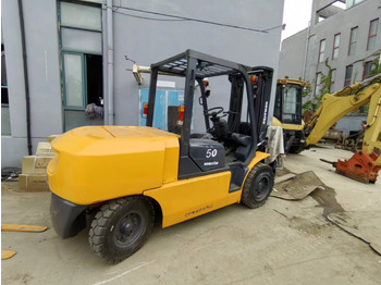 Diesel forklift TOYOTA 62-7FD30: picture 3