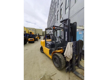Diesel forklift TOYOTA 62-7FD30: picture 4