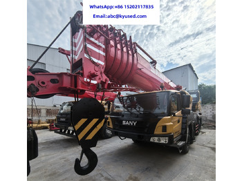 Mobile crane SANY