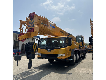 Mobile crane XCMG QY70KC