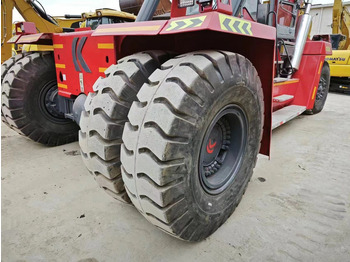 Reach stacker Kalmar DRF450: picture 4