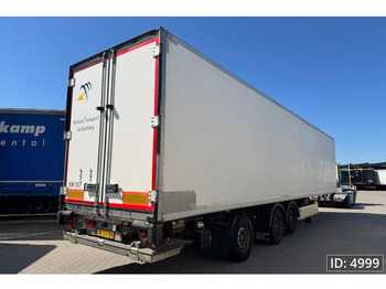 Closed box semi-trailer Krone SD / Disk brakes: picture 3