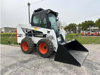 Skid steer loader BOBCAT S550