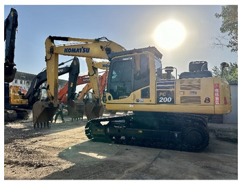 Crawler excavator KOMATSU PC200-8
