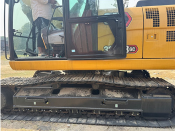 Crawler excavator CATERPILLAR 323