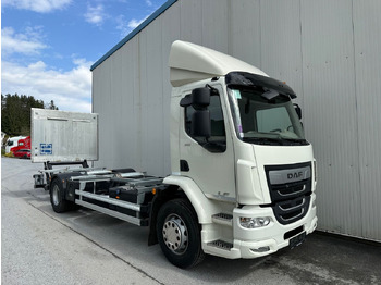 Container transporter/ Swap body truck DAF LF 310 8G LBW Bär2T 3J-Garatnie DAF LF 310 8G LBW Bär2T 3J-Garatnie: picture 2