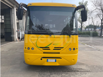 School bus Iveco 100/E4: picture 2