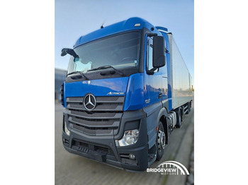 Tractor unit MERCEDES-BENZ Actros 1842