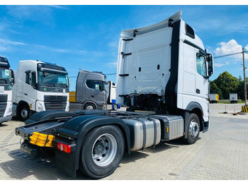 Tractor unit Mercedes-Benz ACTROS 1848: picture 3